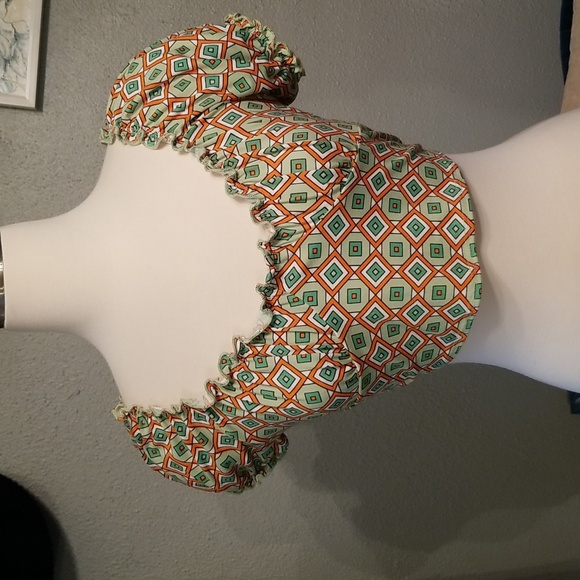 Love J Green Multicolored Tie Back Crop Top NWT - Picture 2 of 7